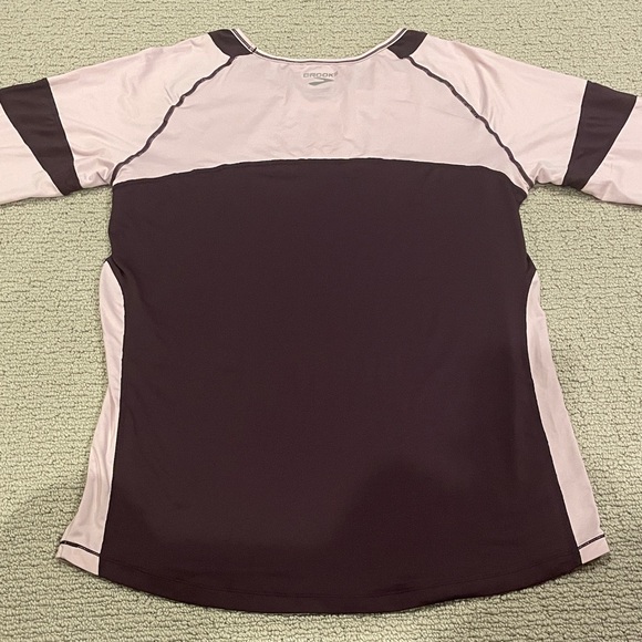 Brooks Women's Pink & Purple Athletic Long Sleeve Top - Picture 5 of 6